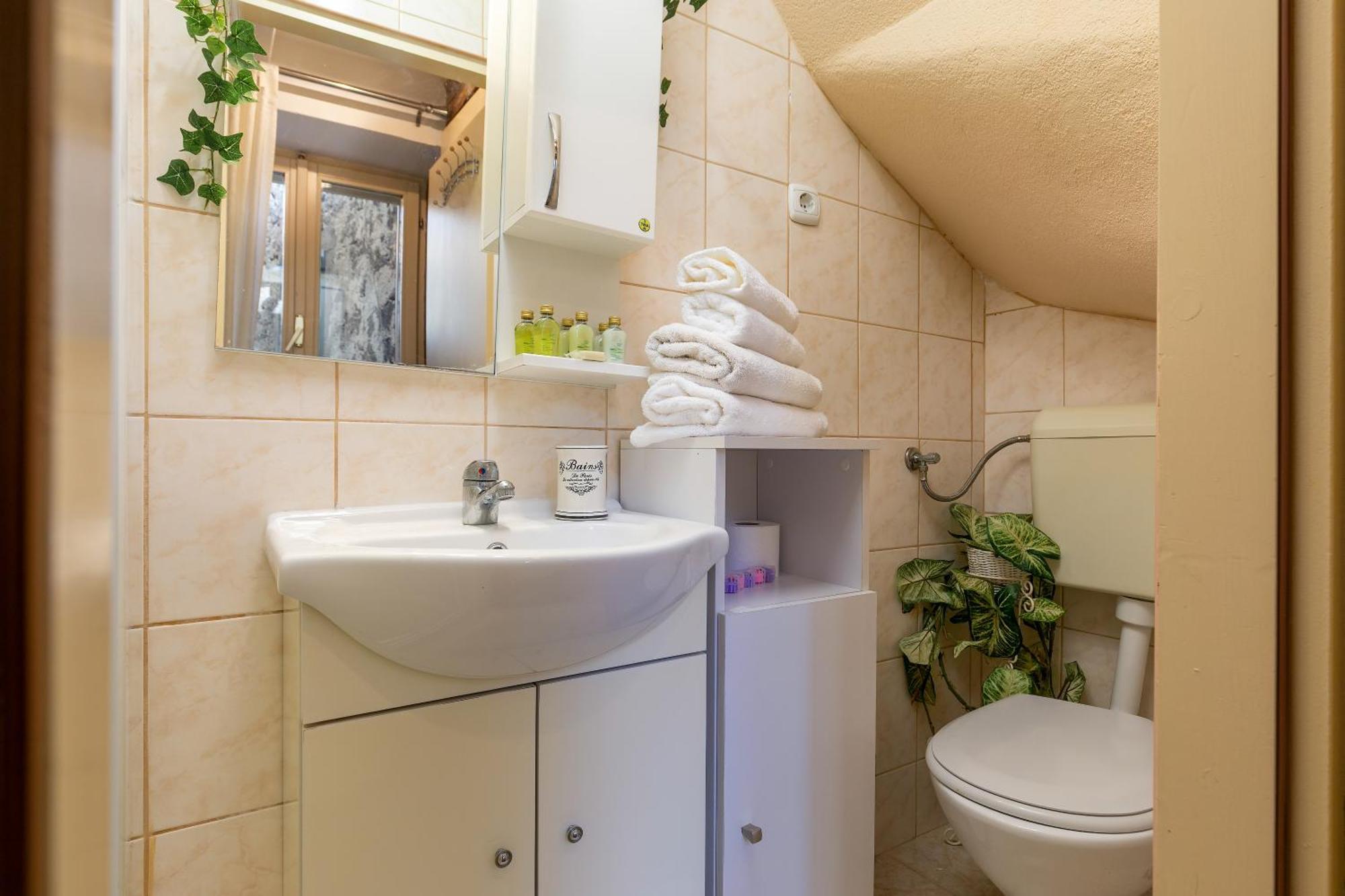 Duplex Apartment Camelia In Charming Old Town โรวีน ภายนอก รูปภาพ