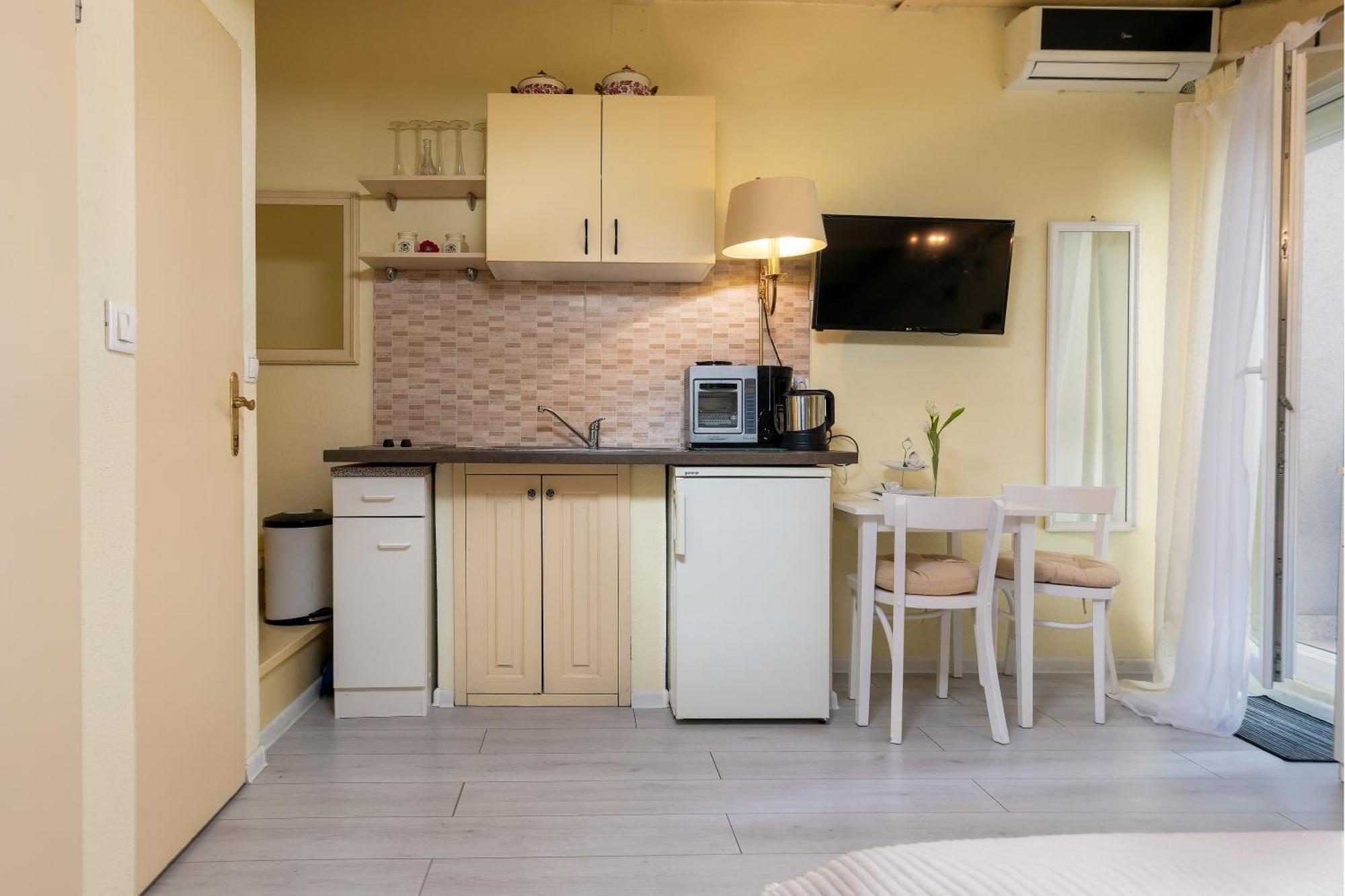 Duplex Apartment Camelia In Charming Old Town โรวีน ภายนอก รูปภาพ