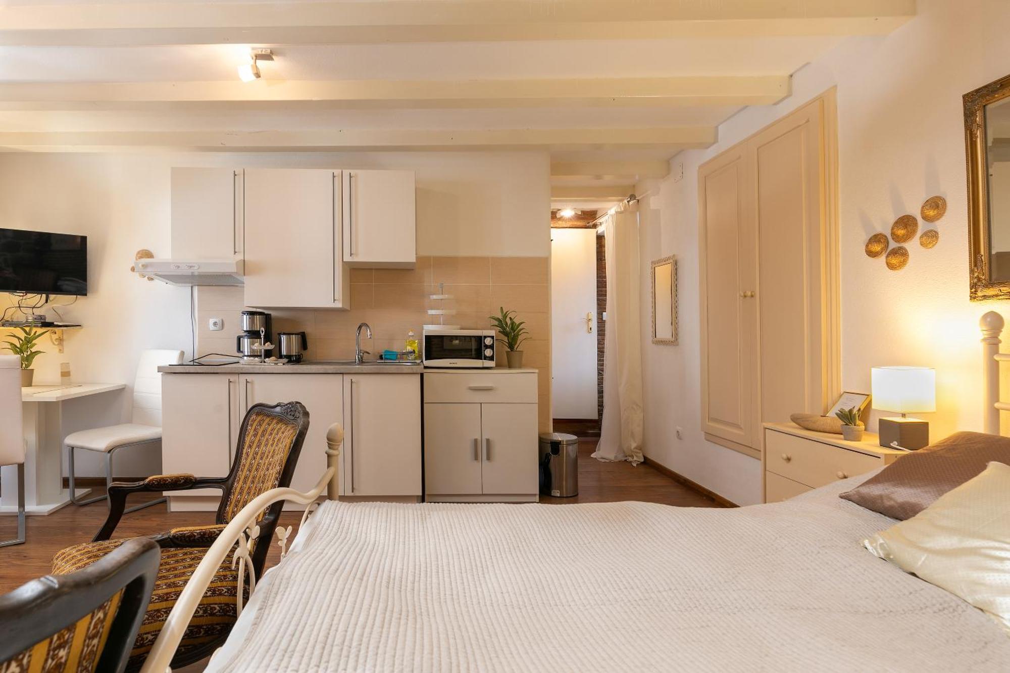Duplex Apartment Camelia In Charming Old Town โรวีน ภายนอก รูปภาพ