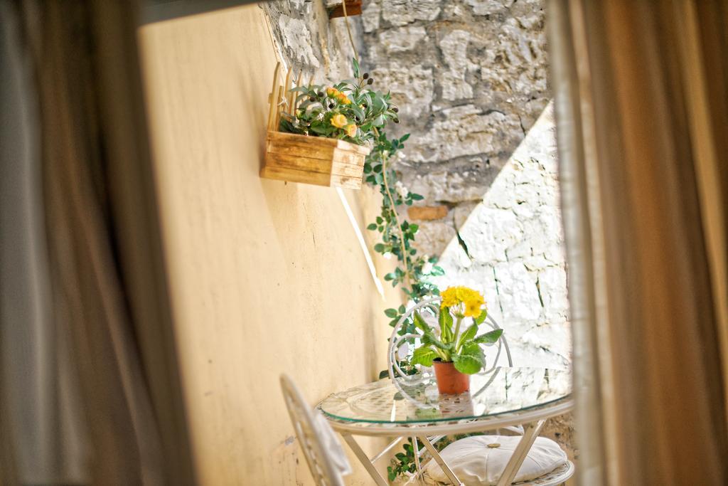 Duplex Apartment Camelia In Charming Old Town โรวีน ภายนอก รูปภาพ